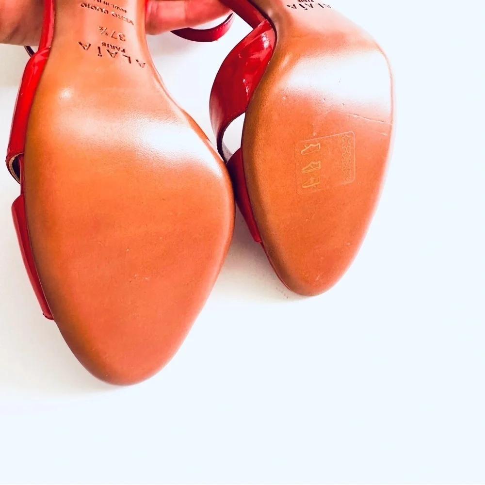 Alaia Red Patent Leather Luxury HTF Sandal w/ Clear-Block Heel Ankle-Strap 37.5 - Picture 5 of 16